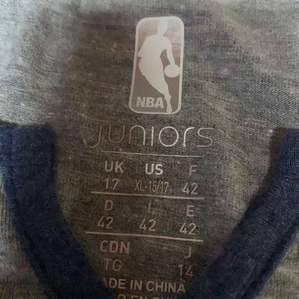 NWT NBA OKC Thunder basketball 3/4 jr shirt - Picture 4 of 9